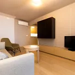 Jelena, Punta By The Sea Apartament Veli Lošinj