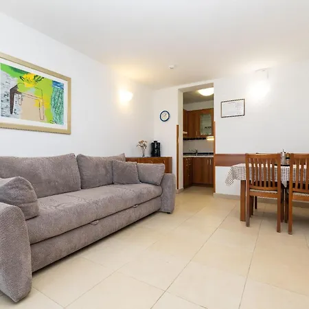 Apartament Jelena, Punta By The Sea