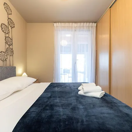 Jelena, Punta By The Sea Apartament Veli Lošinj