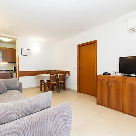 Jelena, Punta By The Sea Appartement *