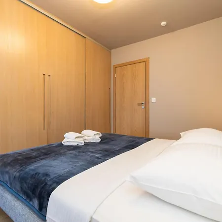 Jelena, Punta By The Sea Appartement *